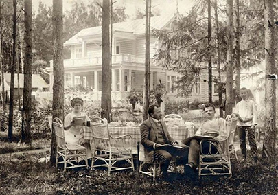 Dacha 3.jpg