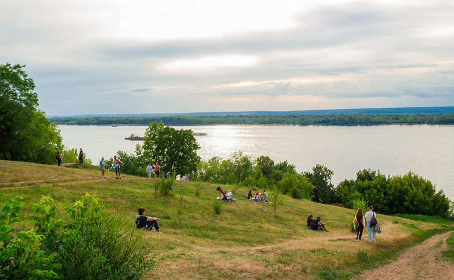 Zagorodny park.jpg