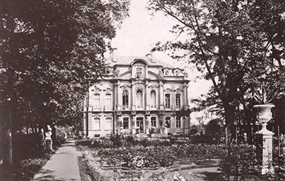 Dacha 2.jpg