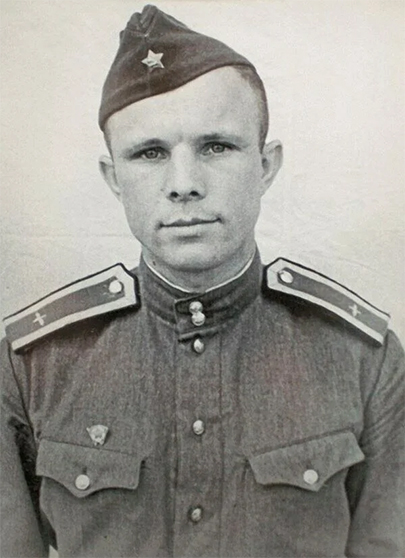 Gagarin s2.jpg