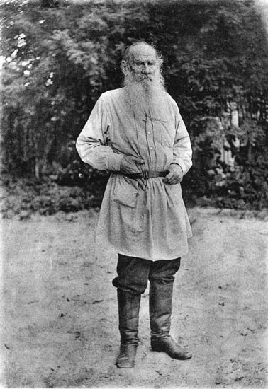 Tolstoy foto.jpg